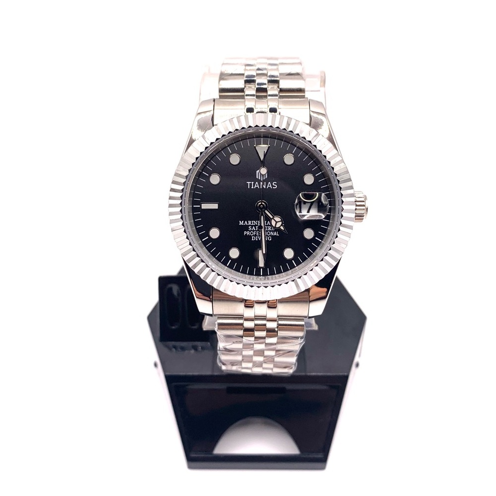 Men's designer watch brand new never worn